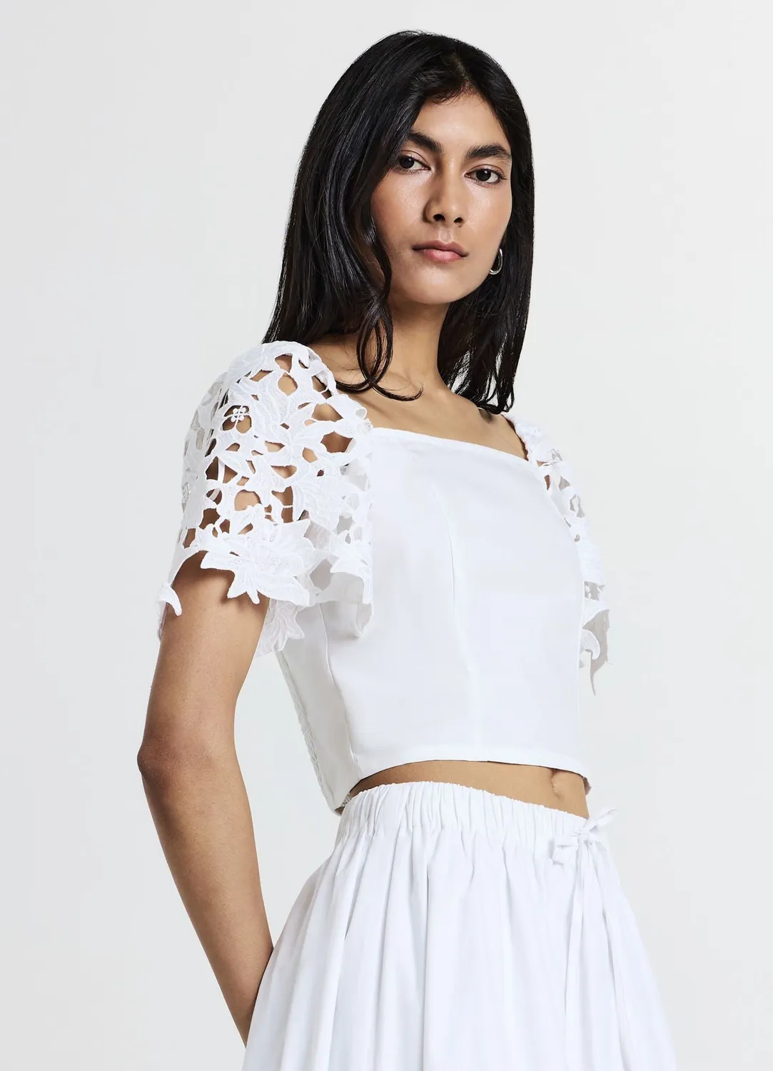 Calliope blouse dentelle col carré regular