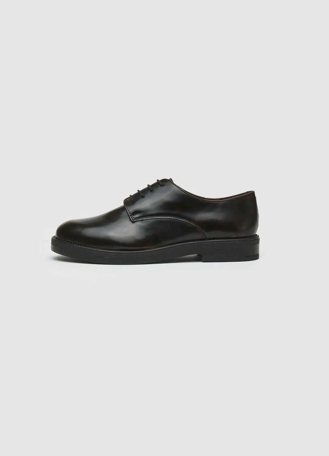 Calliope derby lacets femme semelle gomme