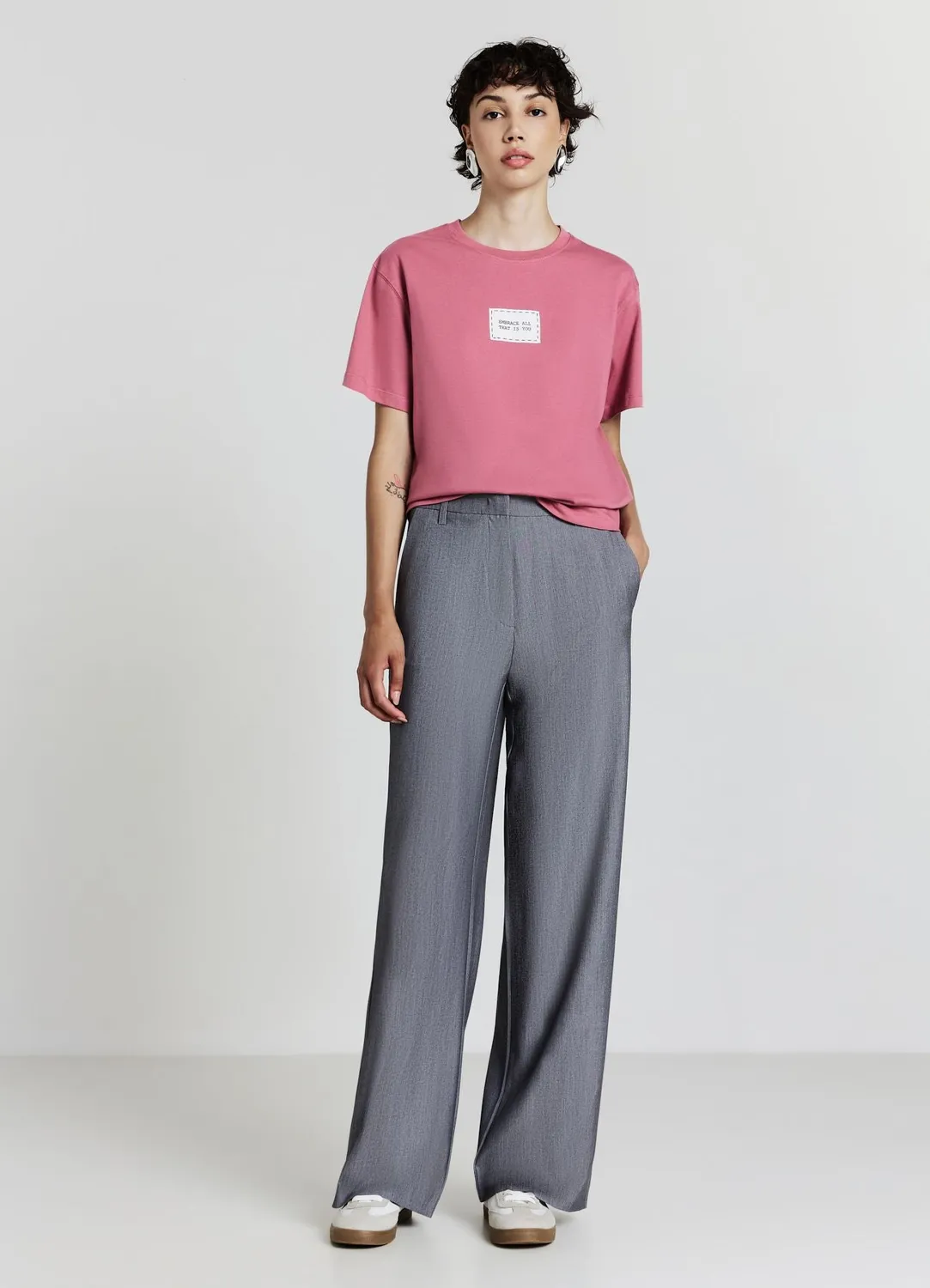 Calliope t-shirt femme coton patch poitrine