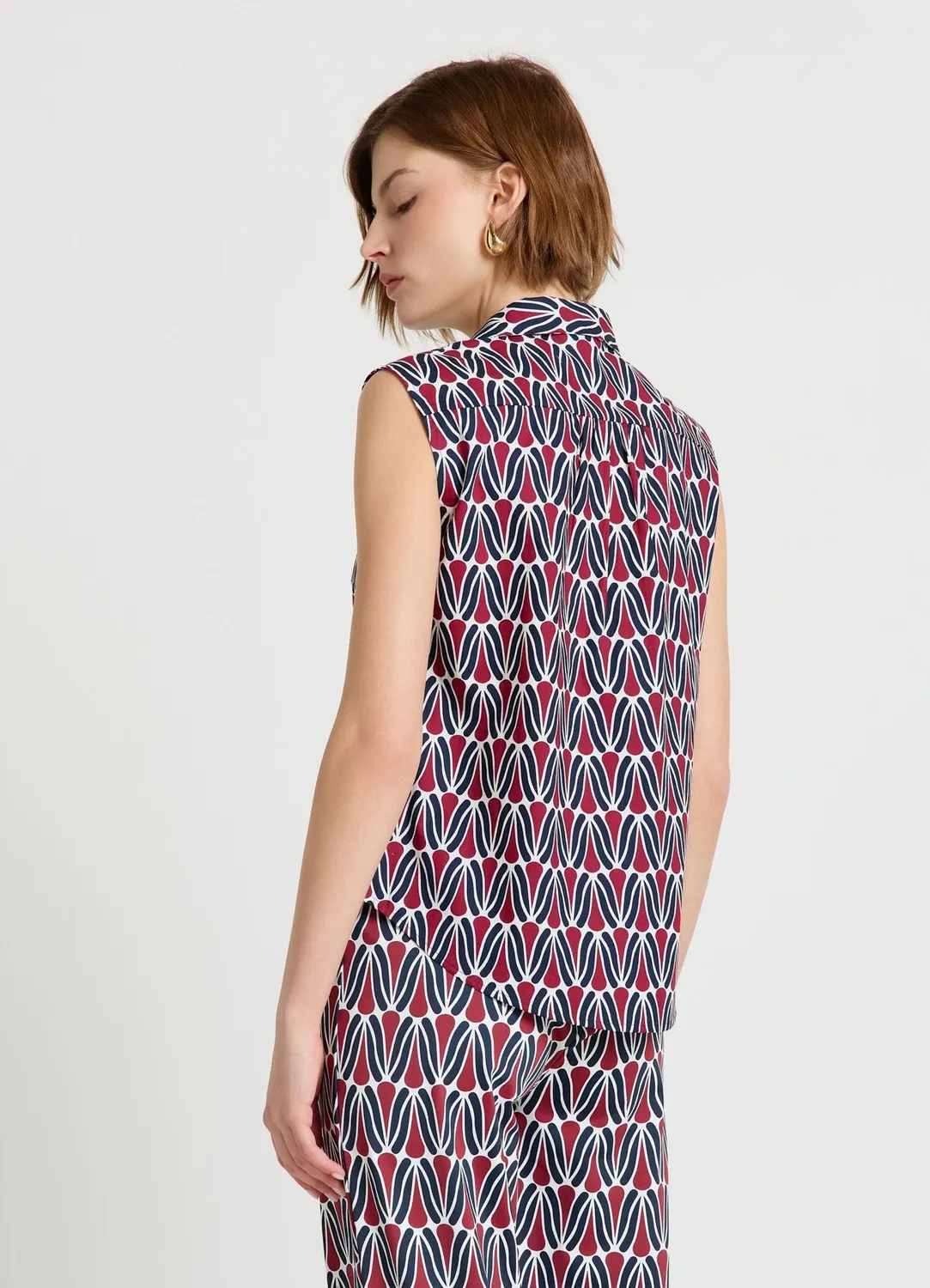 Calliope top femme sans manches col chemise imprimé