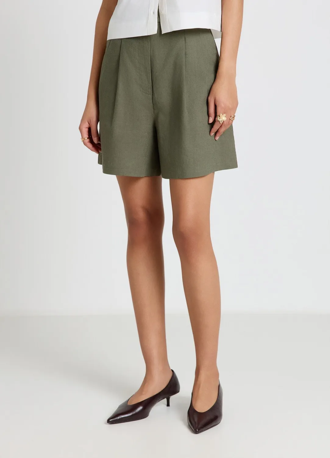 Calliope Bermuda short femme lin uni taille haute