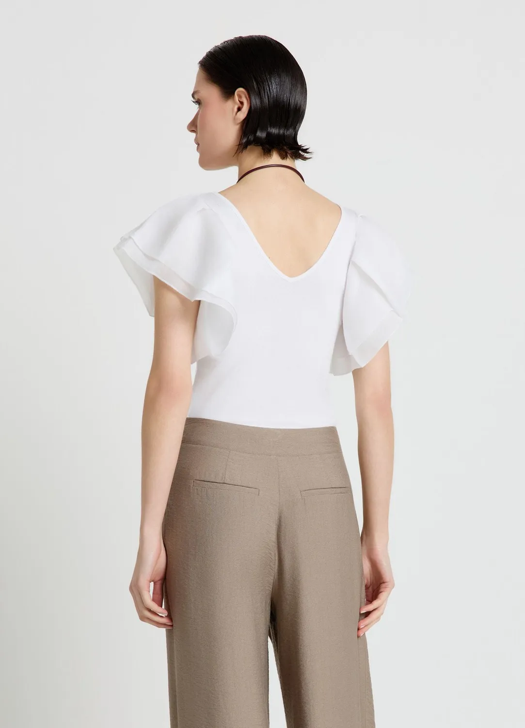 Calliope t-shirt col V femme manches volant organza