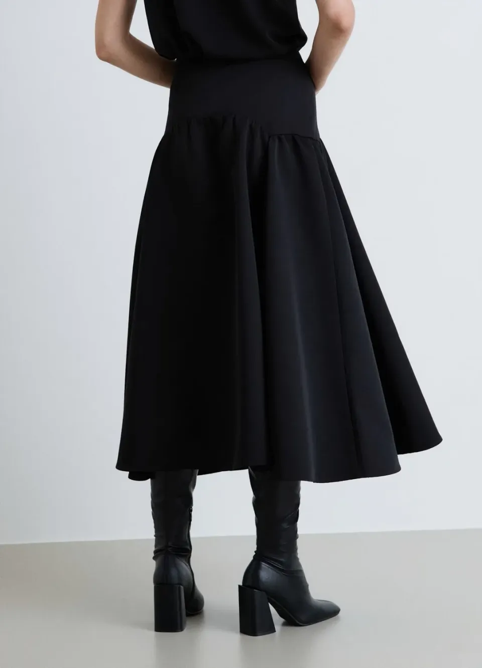 Calliope Jupe midi femme évasée unie volume