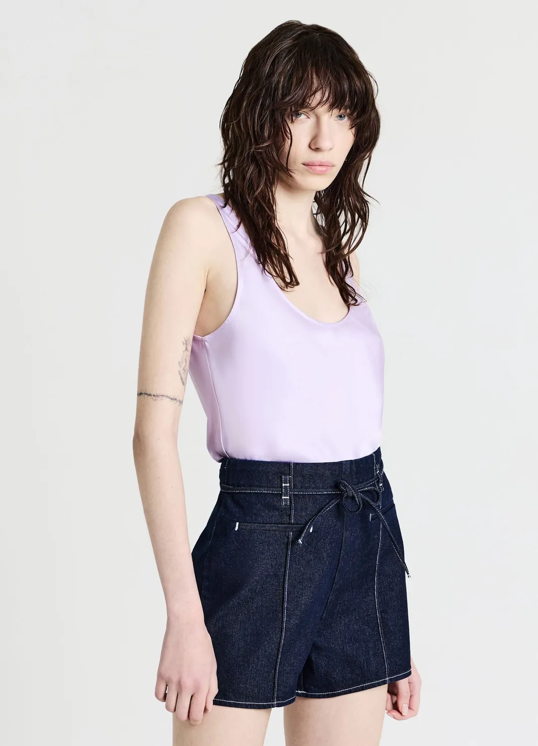 Calliope short denim femme coutures contraste