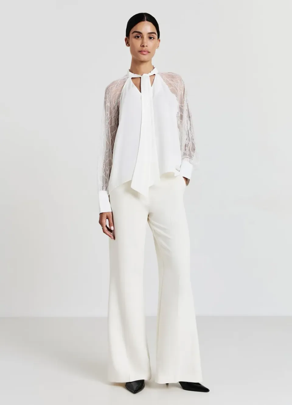 Calliope blouse à nœud femme manches dentelle