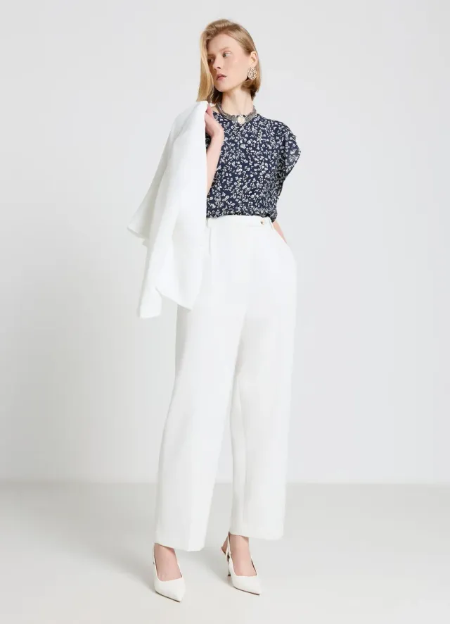 Calliope Blouse Fleurs Femme Manches Volants Col Rond