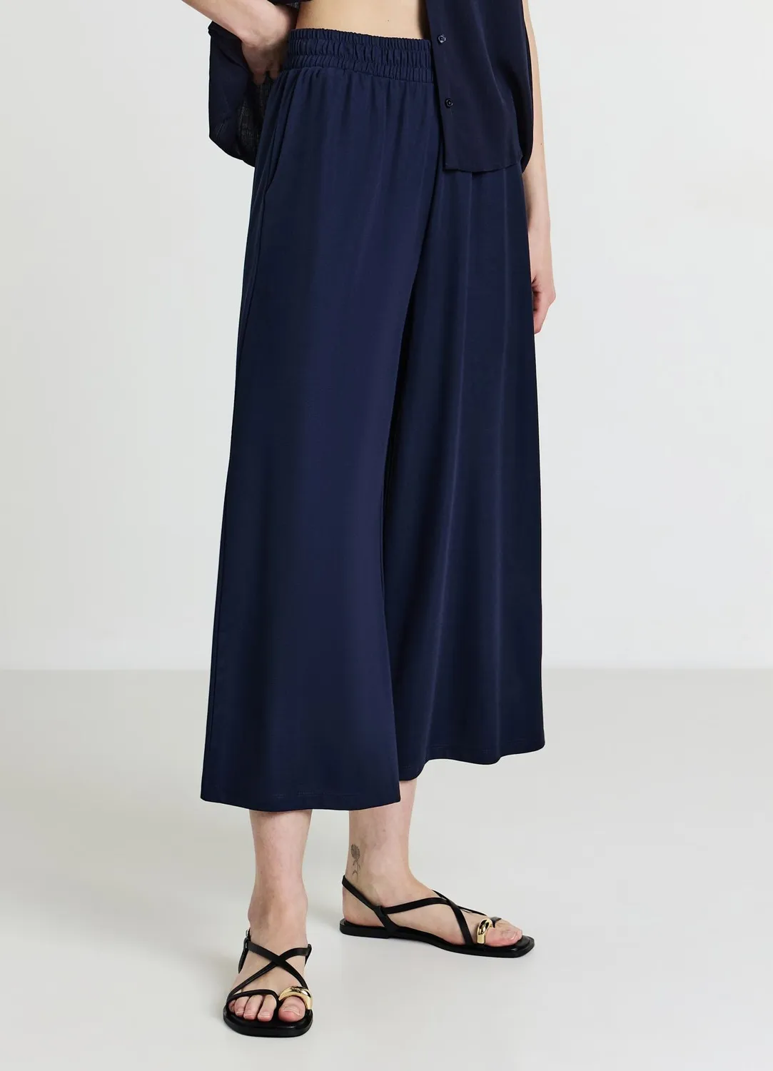 Calliope pantalon jogging crop femme uni