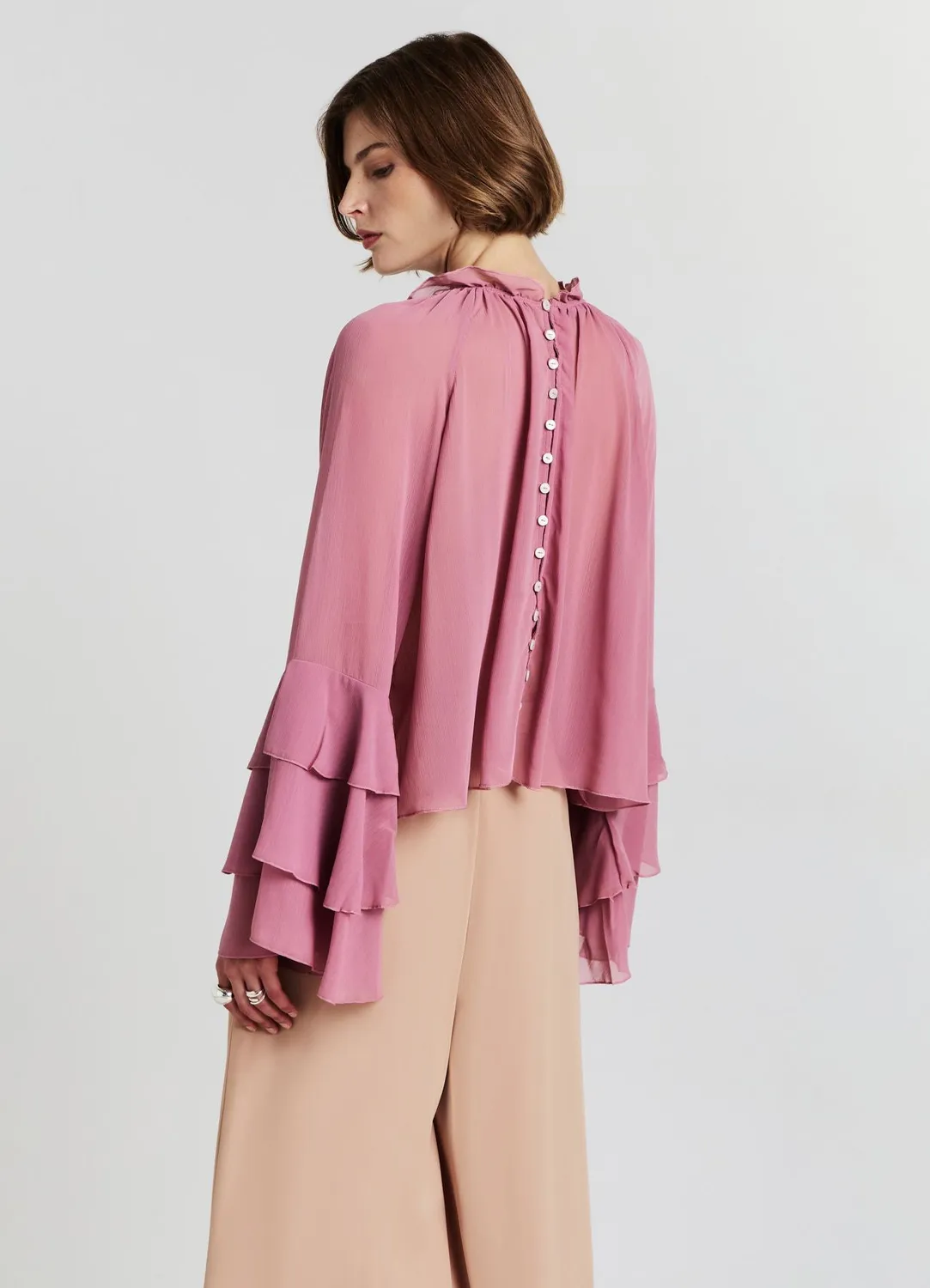 Calliope blouse femme unie manches à volants