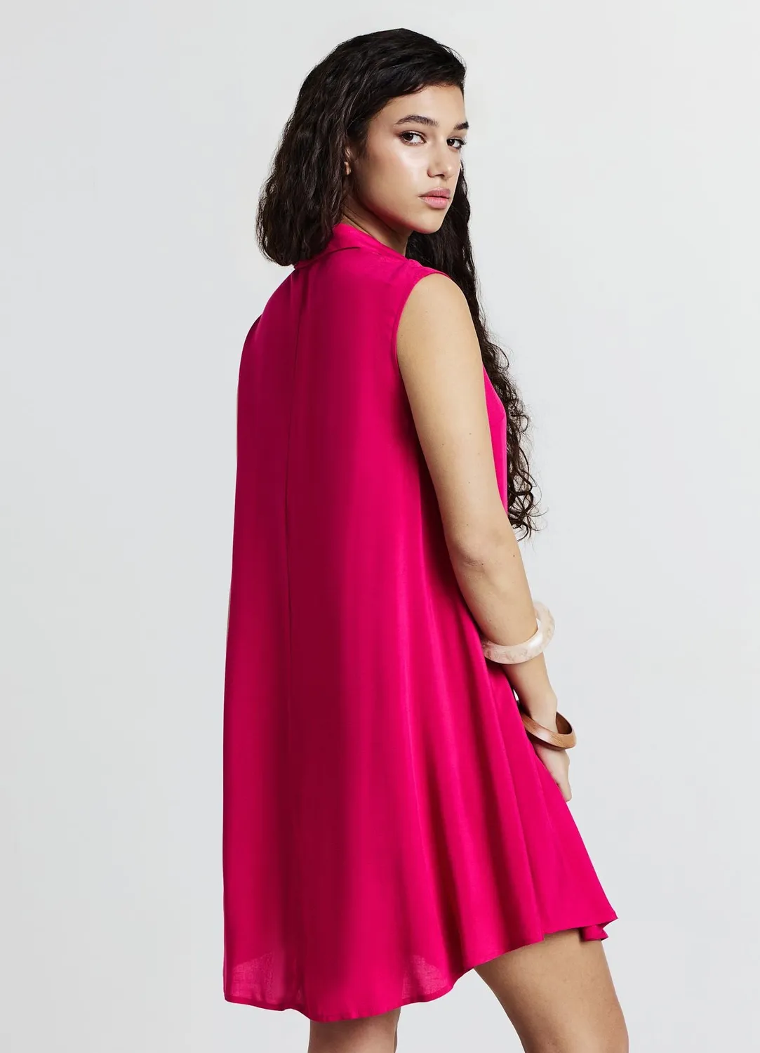 Calliope longue chemise sans manches classique