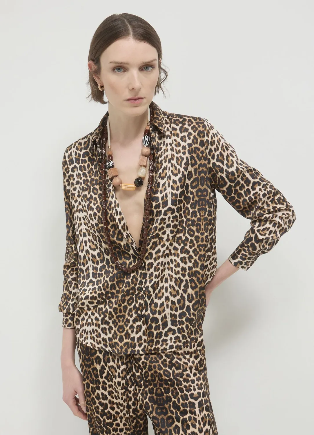 Calliope chemise satin animalier manches longues femme