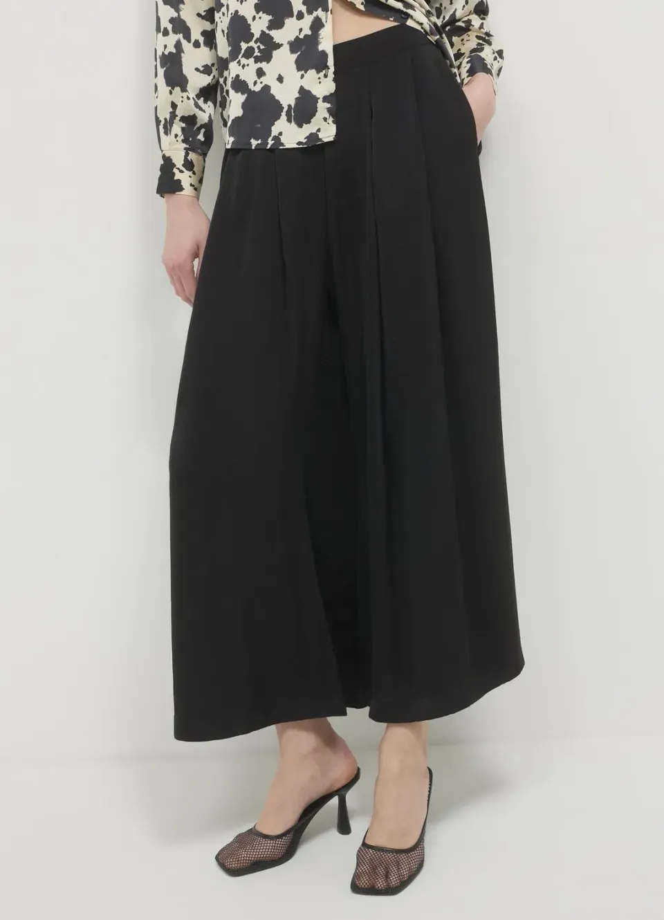 Calliope Jupe-short satinée femme XS/S unie