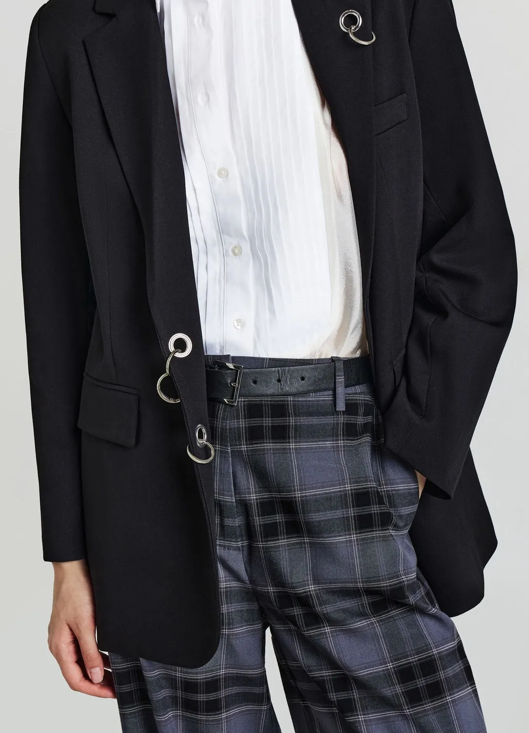 Calliope veste femme à crochets unie S col revers