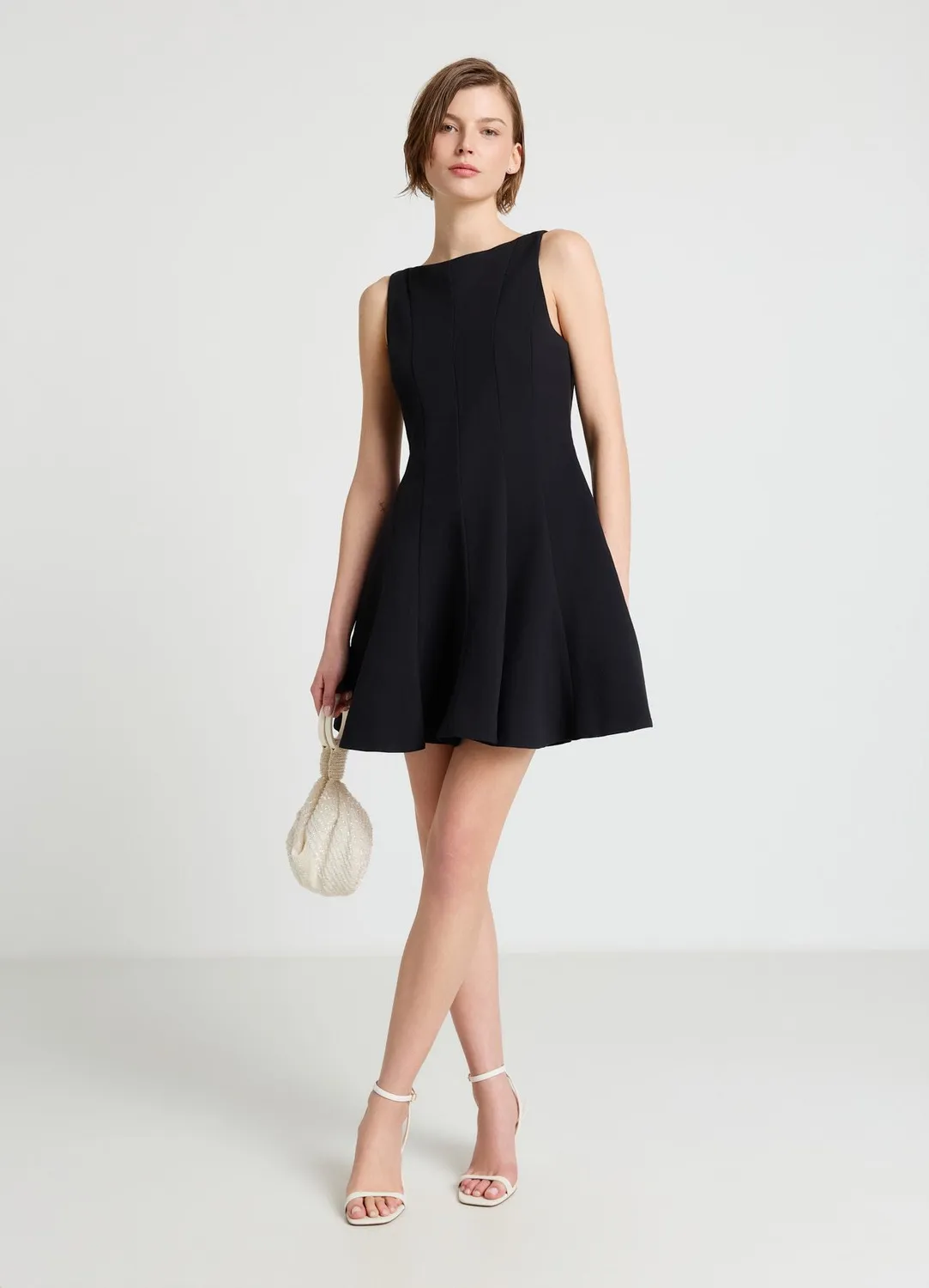 Calliope Atelier robe évasée sans manches femme