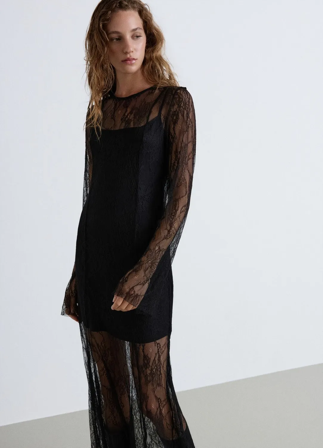 Calliope Atelier Robe dentelle robe longue sous-robe