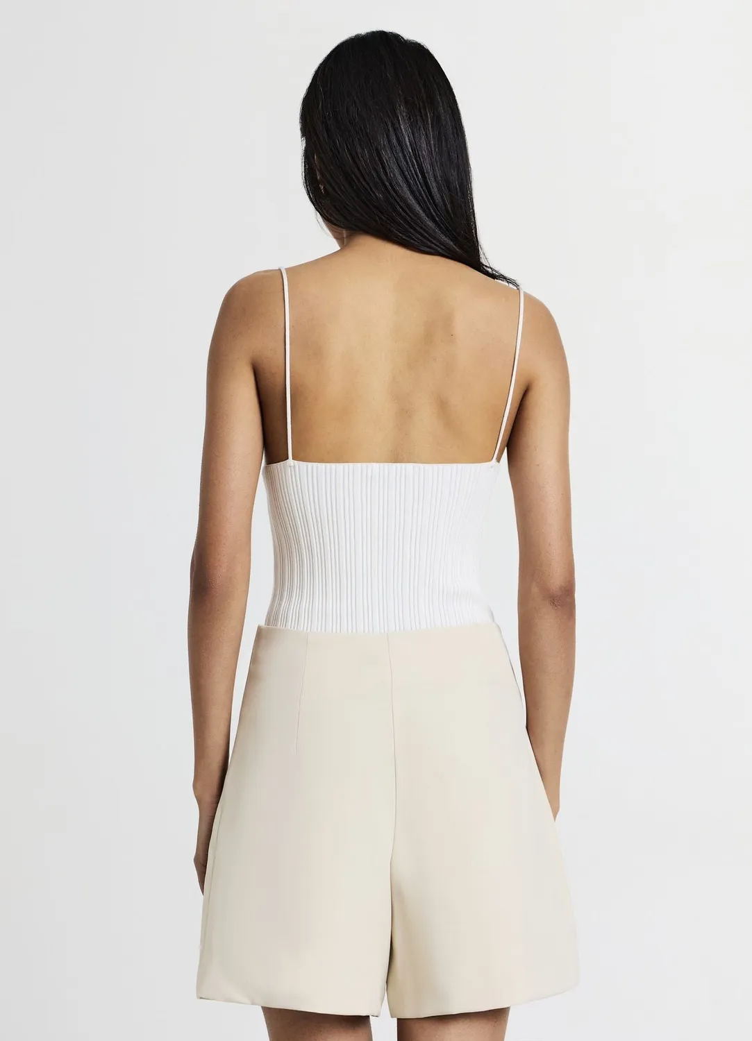 Calliope short boutons dorés femme uni