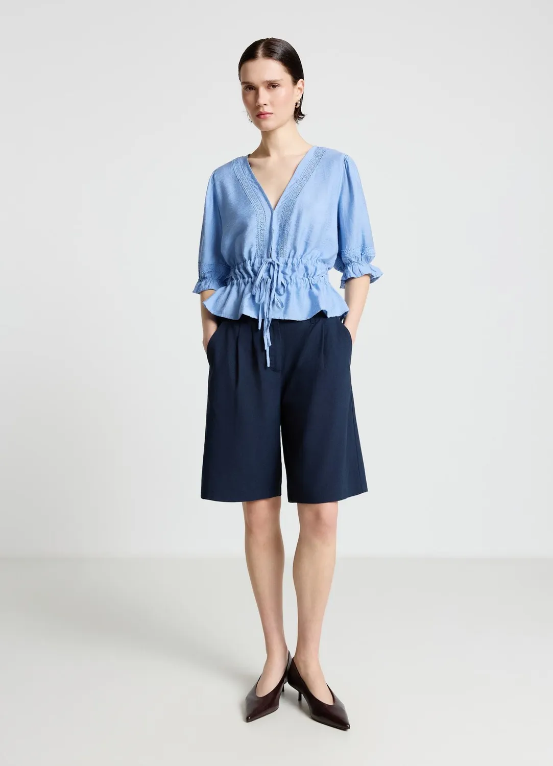 Calliope shorts bermuda femme taille haute à boucles