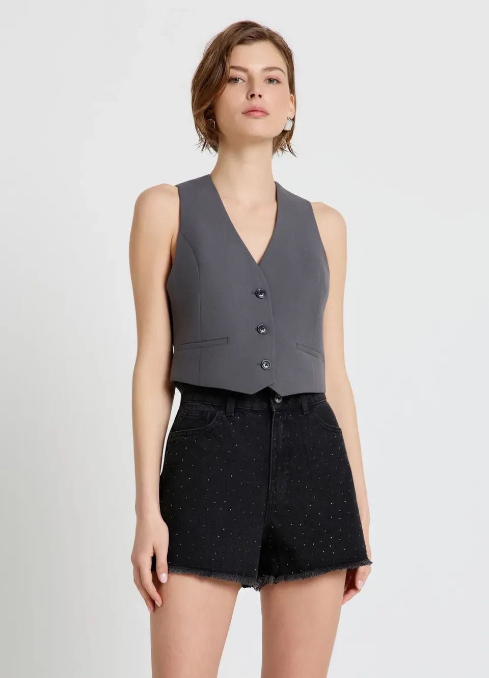 Calliope gilet court tailleur 3 boutons uni