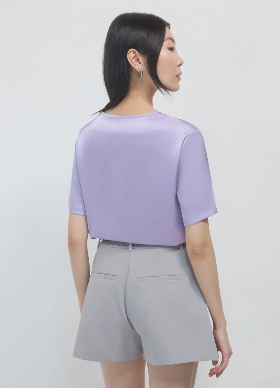 Calliope blouse satin manches courtes col rond unie