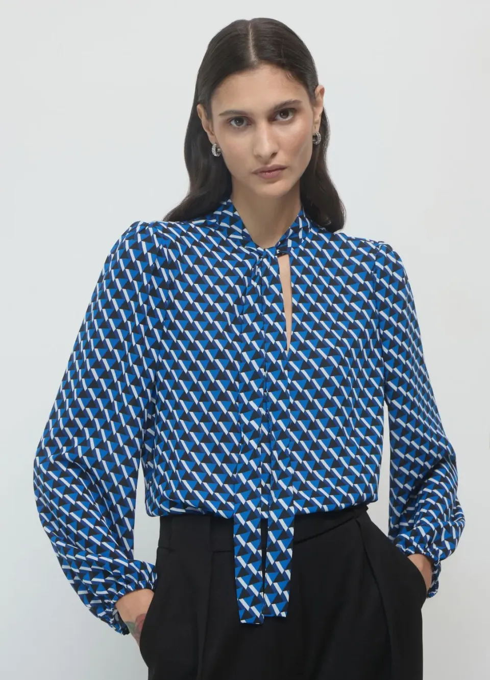 Chemisier Calliope femme col coréen cravatin fantaisie