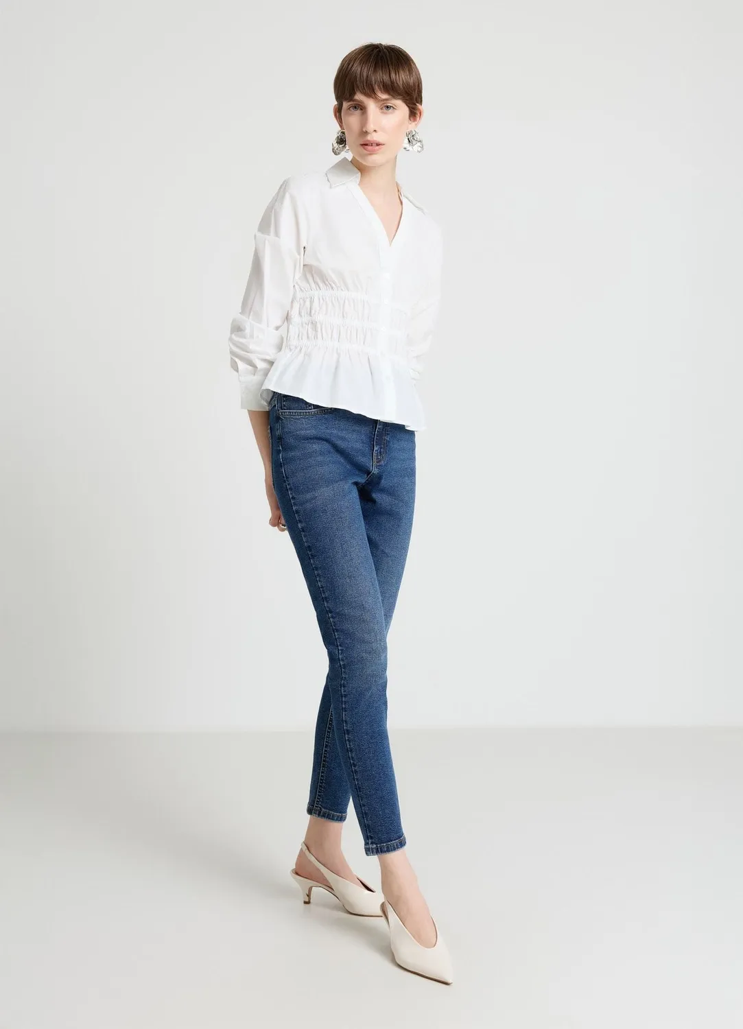 Calliope chemise à fronces col V femme coupe regular