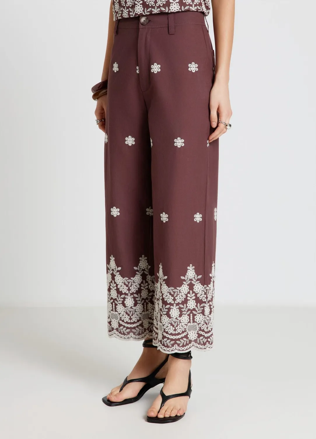 Calliope Pantalon Culotte Brodé Femme Floral