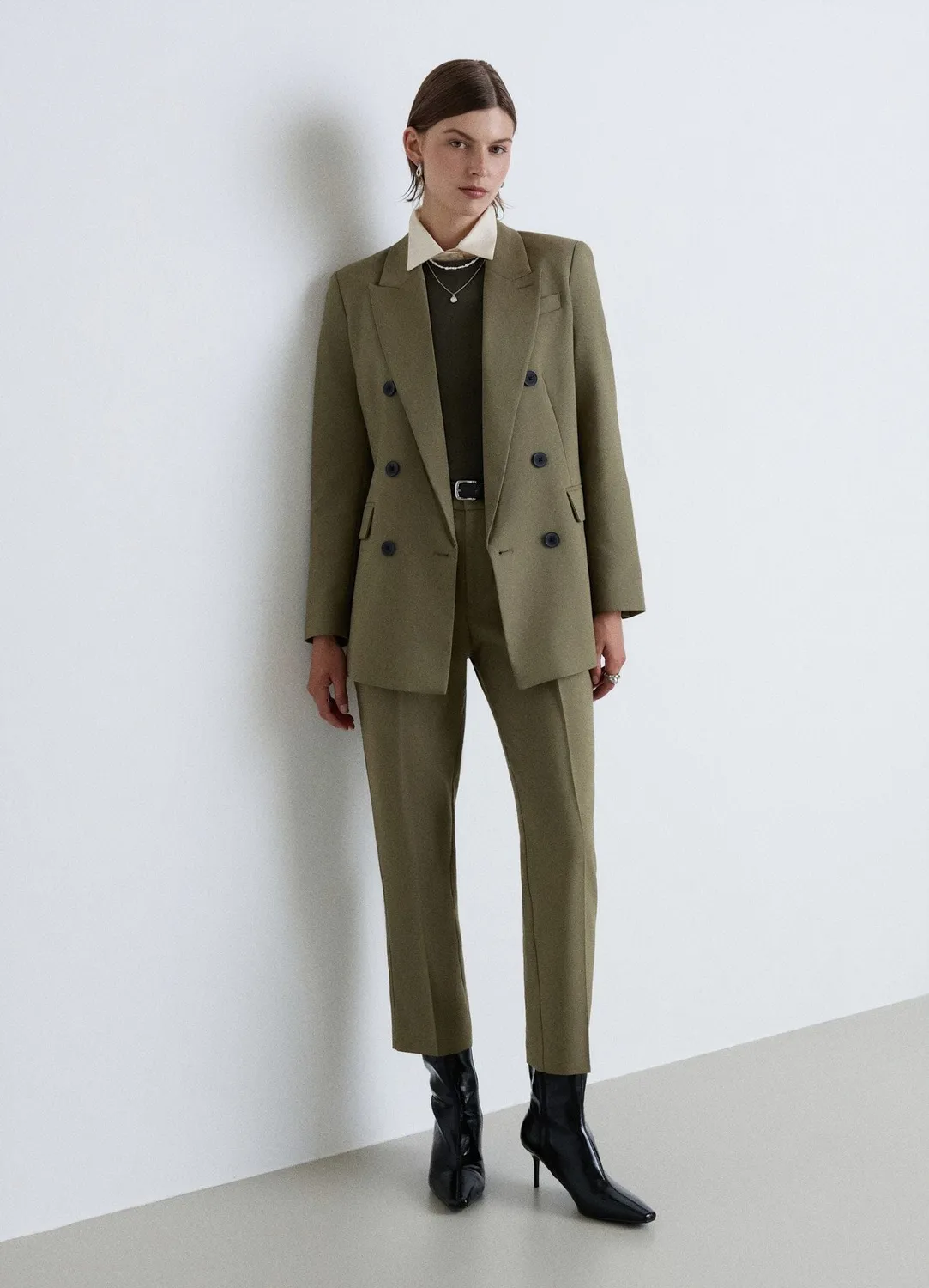 Calliope pantalon tailleur femme pinces droit