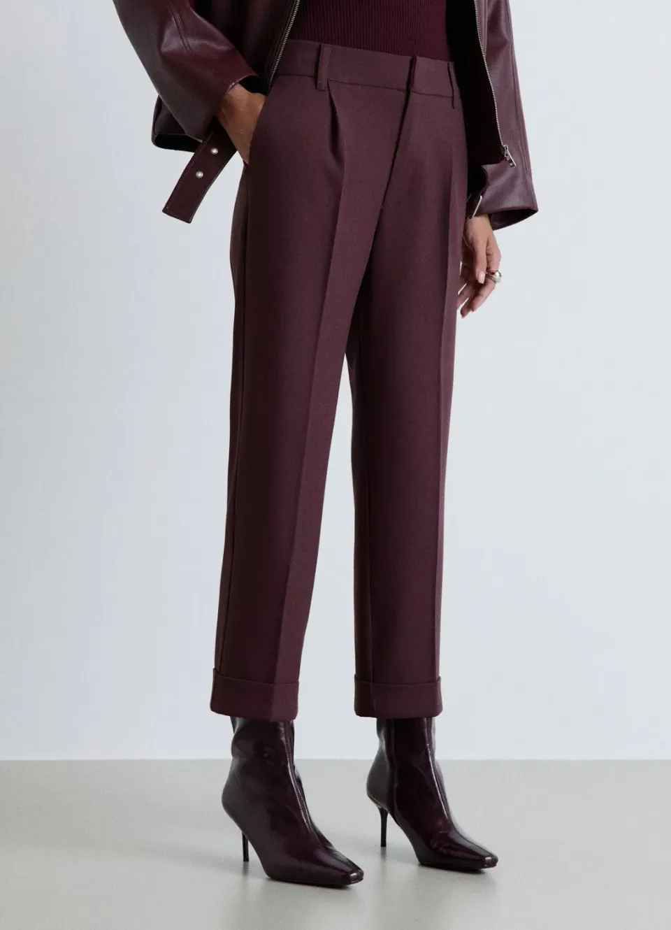 Calliope pantalon droit taille haute femme à revers